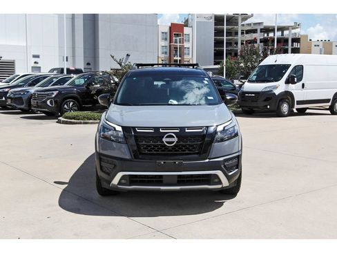 Used 2024 Nissan Pathfinder Rock Creek AWD/4WD image 2