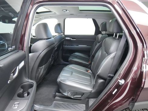 Used 2023 Hyundai Palisade Limited AWD/4WD image 21