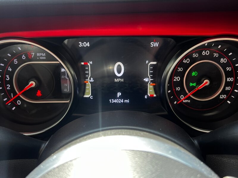 Used 2021 Jeep Gladiator Rubicon AWD/4WD image 30