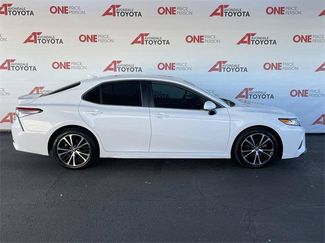 Certified 2019 Toyota Camry SE w/ Carpet Mat Package FWD video 2