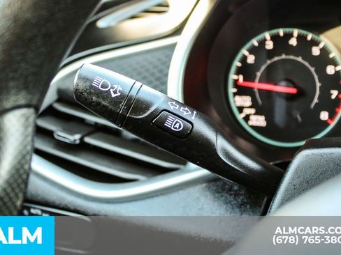 Used 2024 Chevrolet Malibu LT image 28