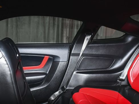 Used 2020 Ford Mustang GT Premium w/ Equipment Group 401A RWD image 39
