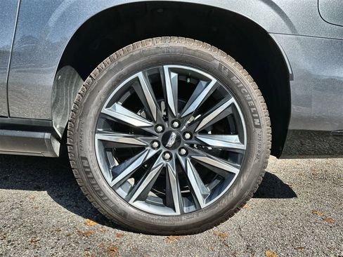 Used 2021 Cadillac Escalade ESV Sport w/ Driver Assist Tech Package image 8