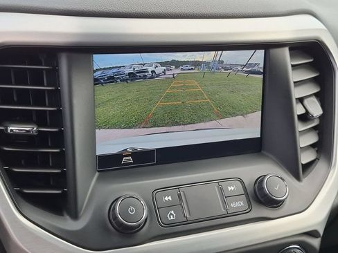 Certified 2021 GMC Acadia SLT w/ Elevation Edition FWD image 13