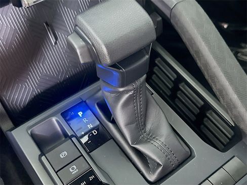 Used 2024 Toyota Tacoma SR5 image 31