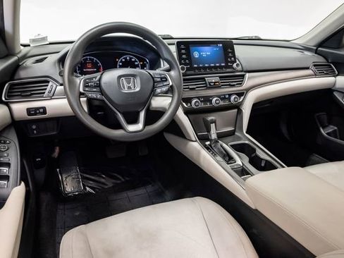 Used 2020 Honda Accord LX image 7