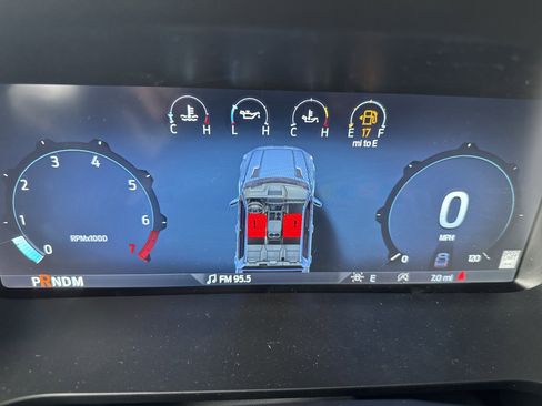 New 2025 Ford F150 Lariat w/ Equipment Group 501A Mid image 33