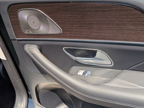 Used 2026 Mercedes-Benz GLE 450 4MATIC image 37