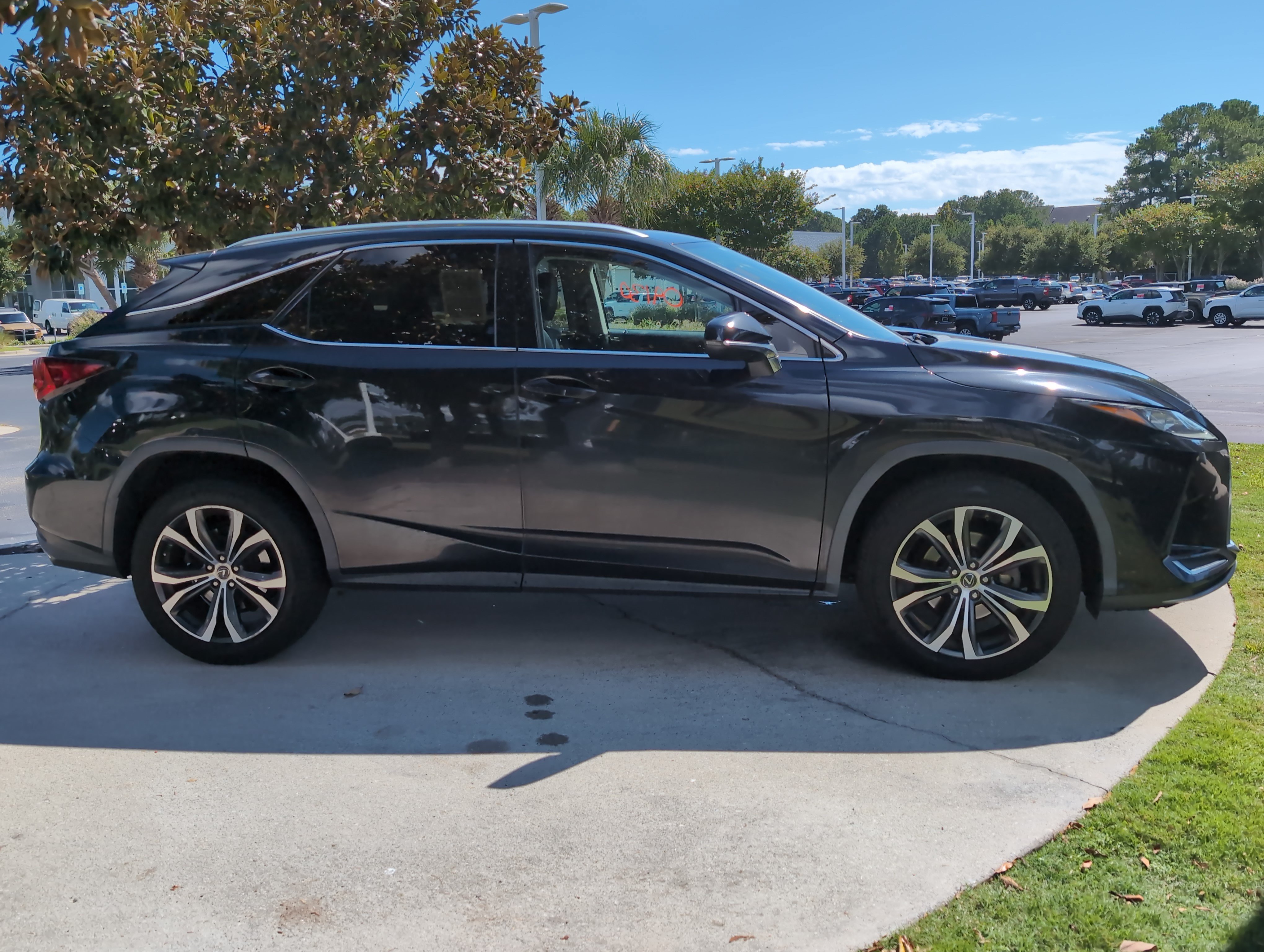Used 2020 Lexus RX 350 AWD w/ Premium Package image 11