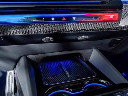 Used 2026 BMW M5 w/ Executive Package image 54