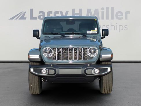 New 2026 Jeep Wrangler Sahara image 8