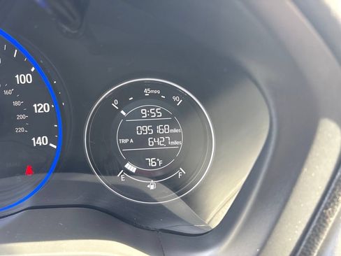 Used 2017 Honda HR-V LX image 27