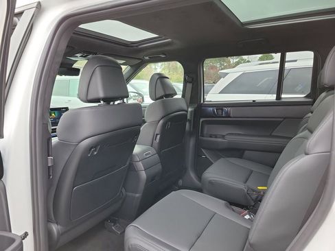 New 2026 Hyundai Santa Fe Calligraphy FWD image 15