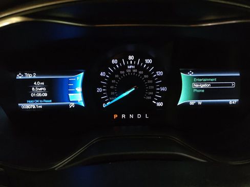 Used 2020 Ford Fusion SE image 23