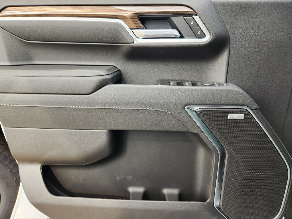 New 2026 Chevrolet Silverado 1500 RST AWD/4WD image 17