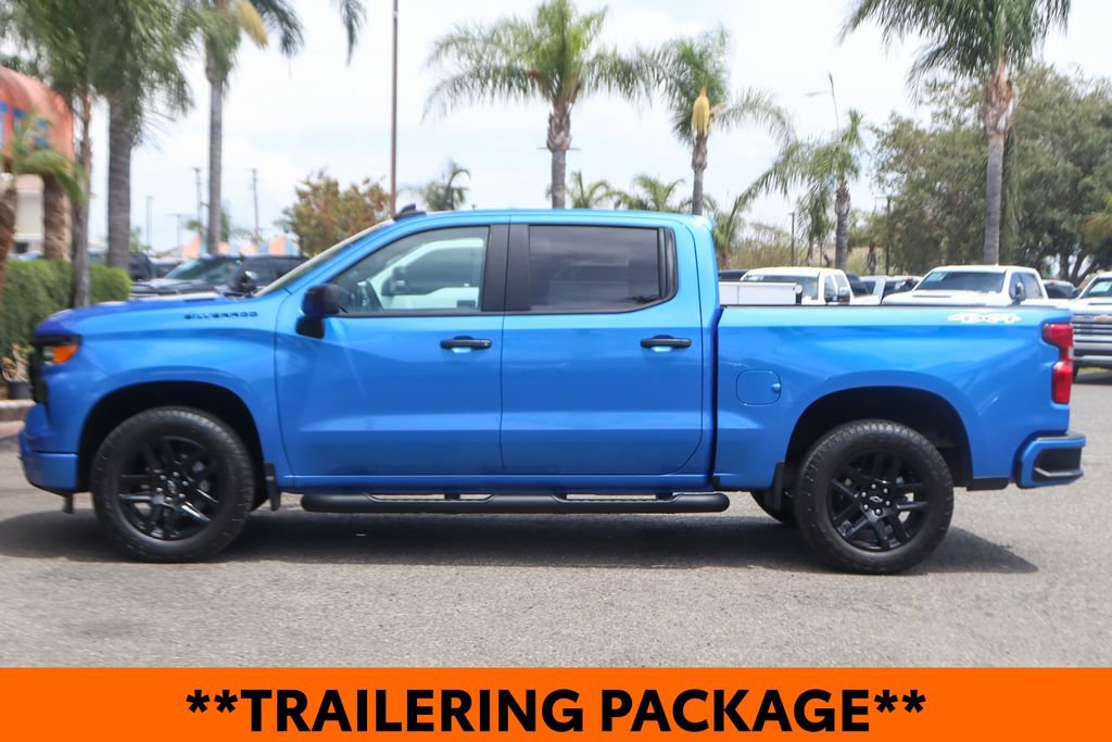Used 2025 Chevrolet Silverado 1500 Custom w/ Turbomax Blackout Package AWD/4WD image 5