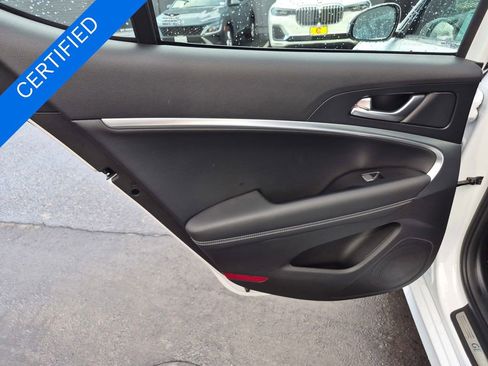 Used 2026 Genesis G70 2.5T image 19