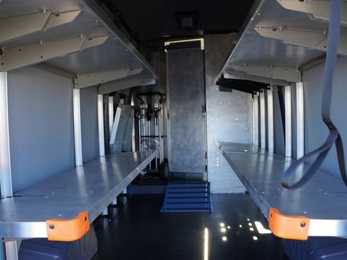 Used 2024 RAM ProMaster 3500 image 17