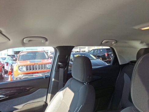 Used 2024 Chevrolet TrailBlazer LT image 24