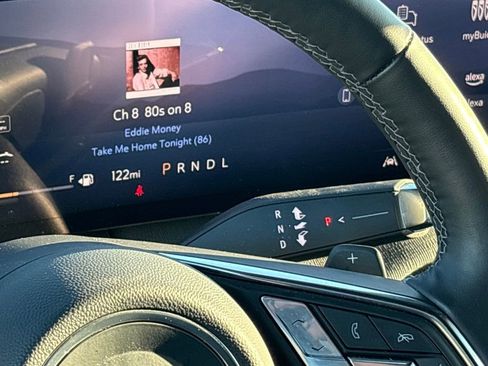 Used 2025 Buick Enclave Sport Touring image 26