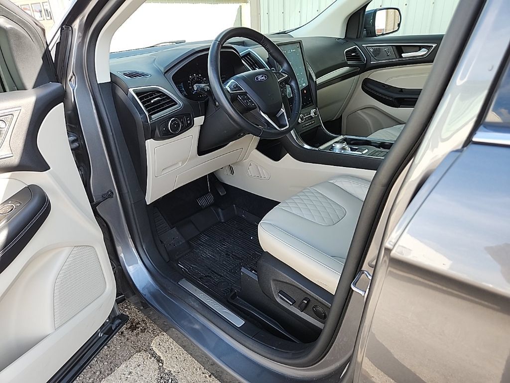 Used 2024 Ford Edge SEL w/ Convenience Package AWD/4WD image 29