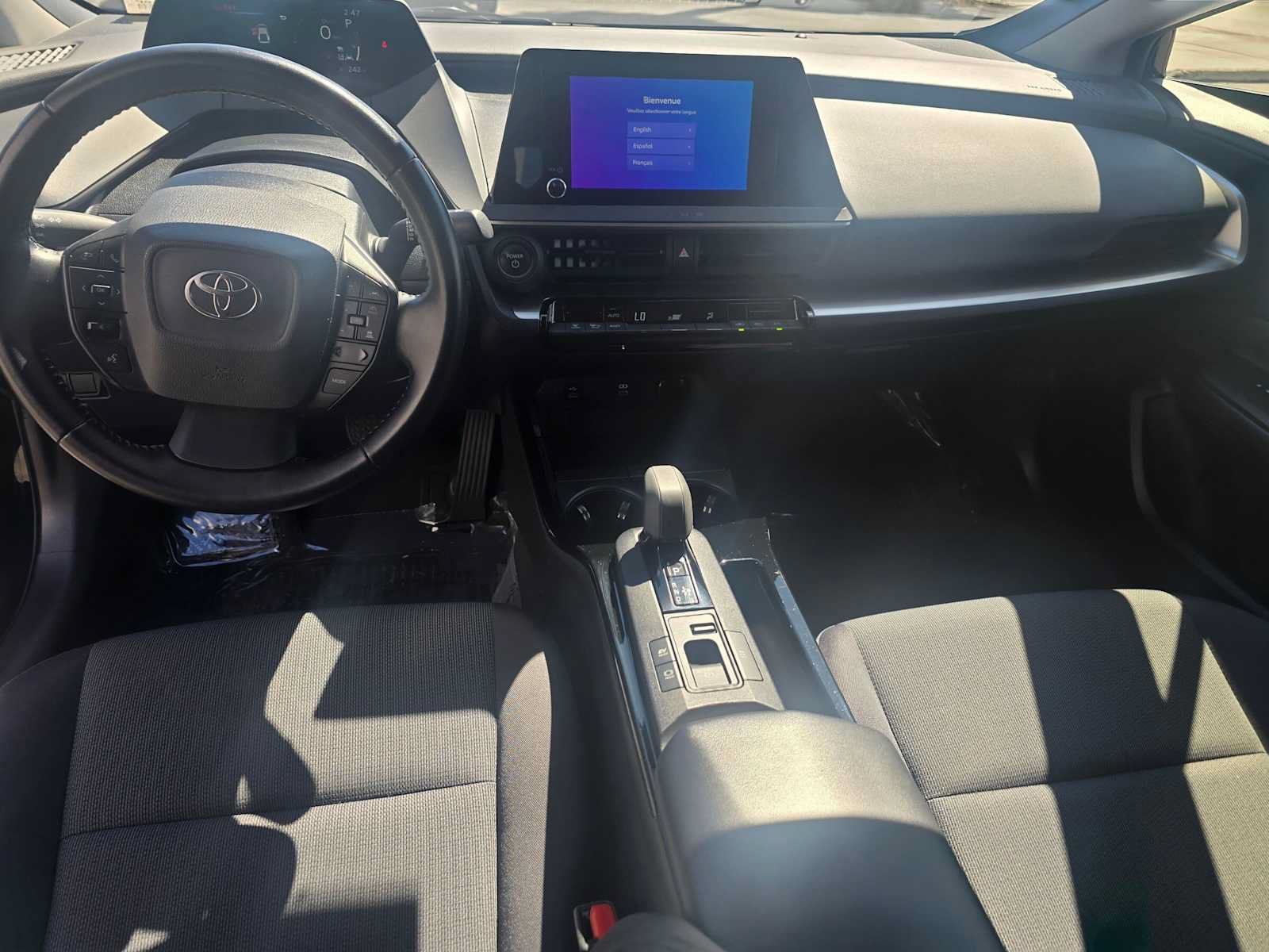 Used 2023 Toyota Prius LE FWD image 18