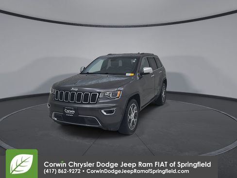 Used 2019 Jeep Grand Cherokee Limited w/ Trailer Tow Group IV AWD/4WD image 6