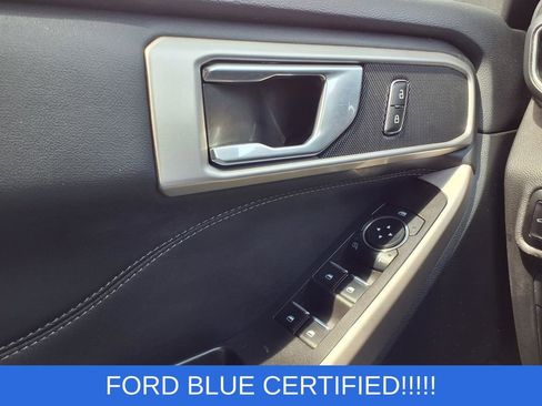 Used 2023 Ford Explorer XLT w/ Equipment Group 202A AWD/4WD image 20