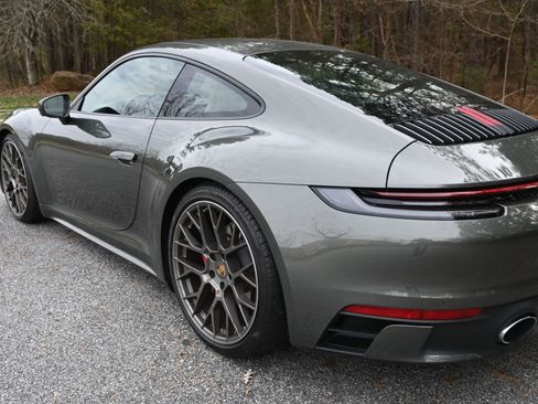 Certified 2021 Porsche 911 Carrera 4S image 6