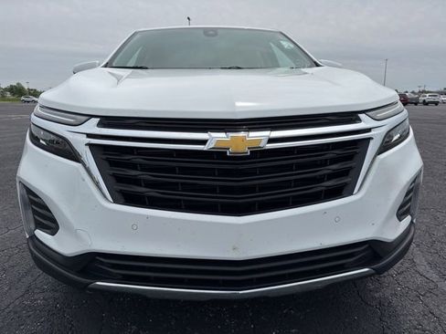 Used 2024 Chevrolet Equinox LT w/ LPO, Floor Liner Package FWD image 2