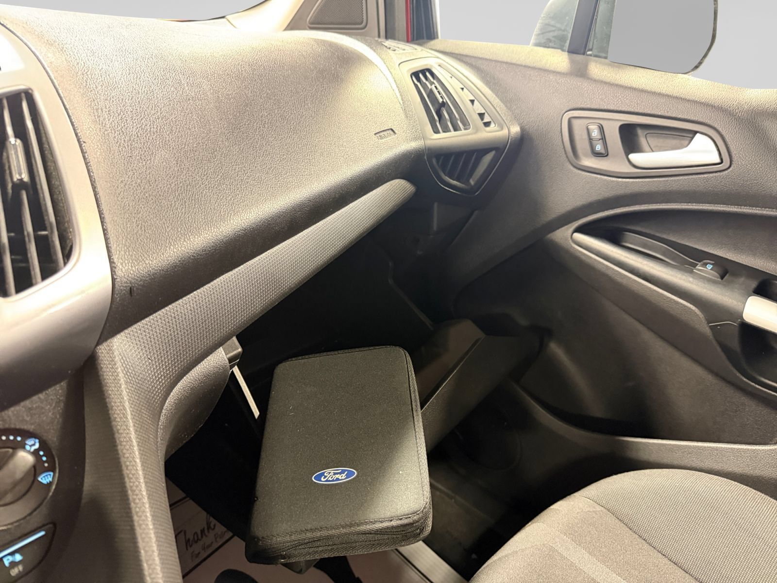 Used 2017 Ford Transit Connect XLT FWD image 34