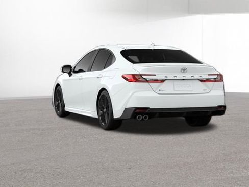 Used 2026 Toyota Camry SE w/ Convenience Package image 5