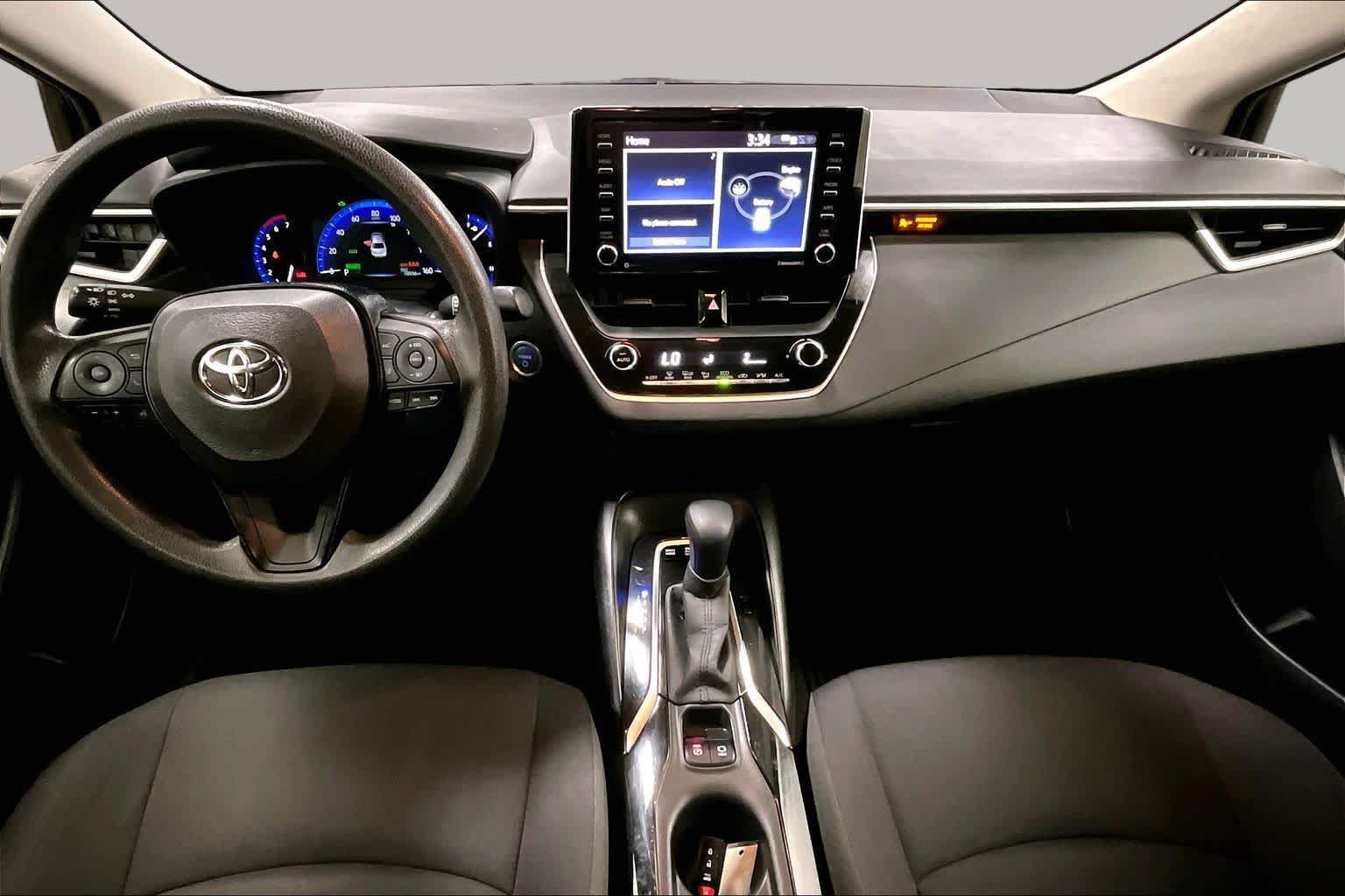 Used 2021 Toyota Corolla LE w/ Carpet Mat Package (TMS) FWD image 14