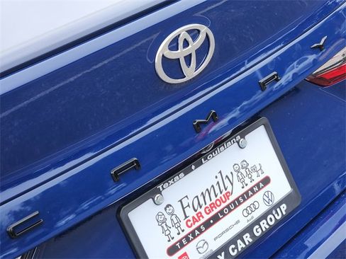 New 2026 Toyota Camry SE image 8