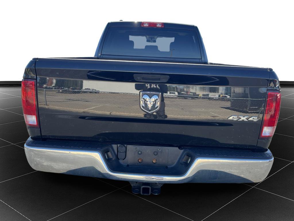 Used 2019 RAM 1500 ST w/ SXT Plus Group AWD/4WD image 4