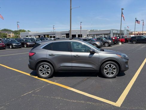 Used 2021 Ford Escape SEL AWD/4WD image 8