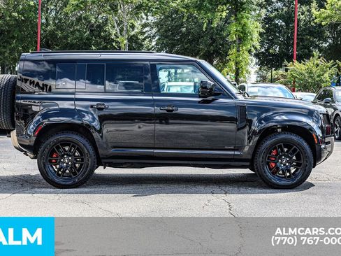 Used 2020 Land Rover Defender 110 X image 10