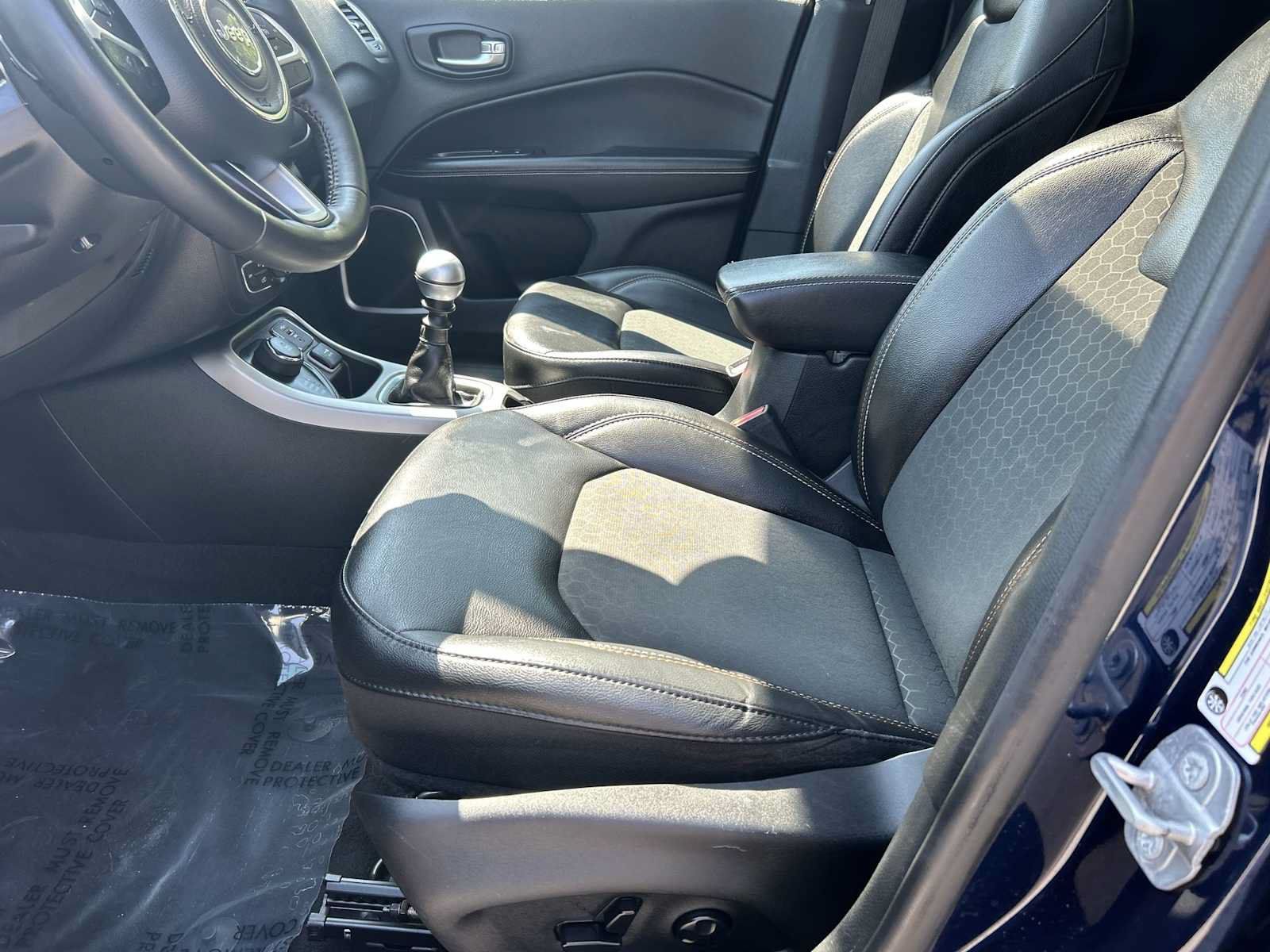 Used 2019 Jeep Compass Latitude w/ Popular Equipment Group AWD/4WD image 10