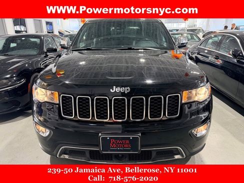 Used 2020 Jeep Grand Cherokee Limited image 2