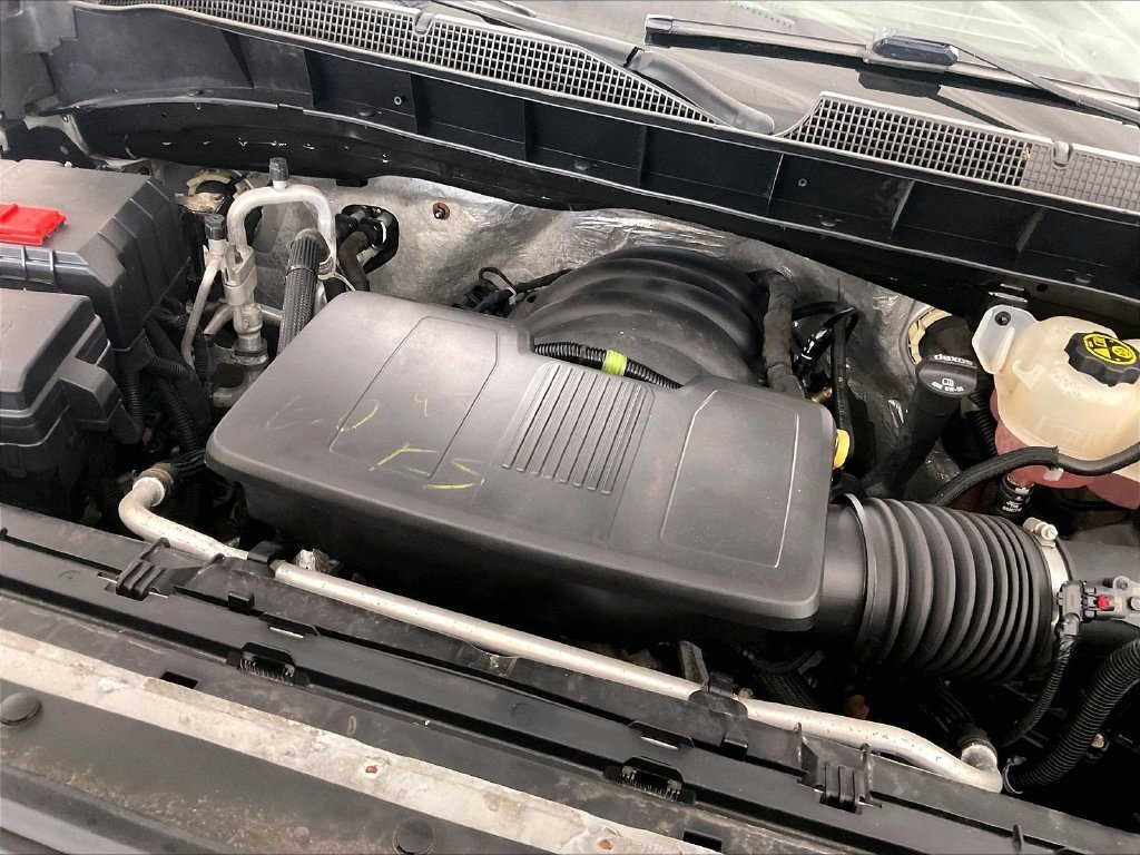 Used 2021 Chevrolet Silverado 1500 Custom AWD/4WD image 35