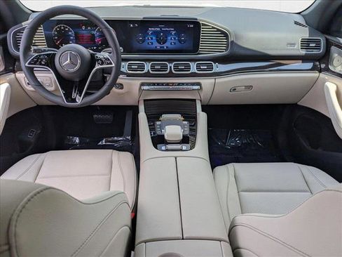 New 2025 Mercedes-Benz GLS 450 4MATIC image 14