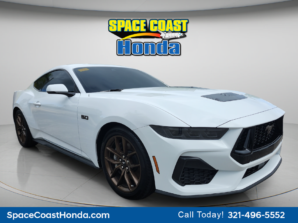 Used 2026 Ford Mustang GT Premium RWD image 12