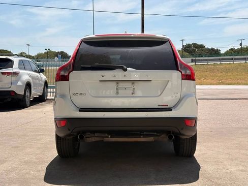 Used 2010 Volvo XC60 T6 AWD/4WD image 4