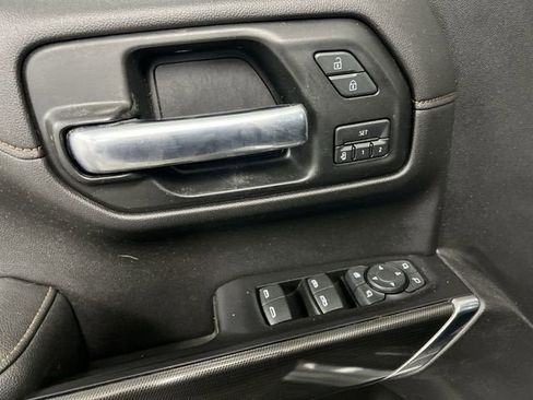 Certified 2019 GMC Sierra 1500 AT4 w/ AT4 Premium Package image 23