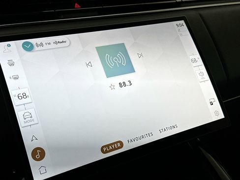 Certified 2024 Land Rover Range Rover Sport SE image 17