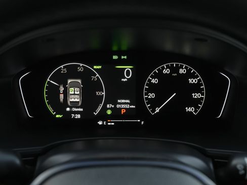 Used 2025 Honda Civic Sport image 9