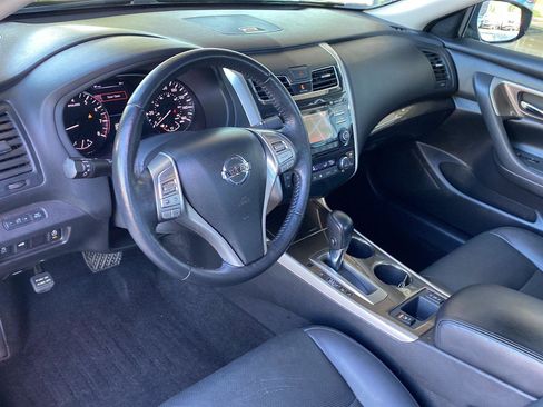 Used 2014 Nissan Altima 2.5 SL FWD image 13