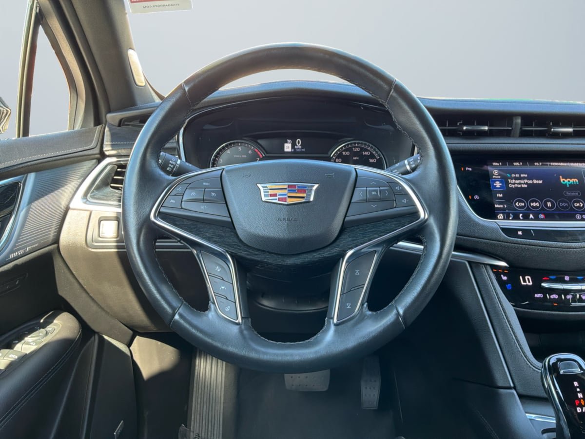Used 2023 Cadillac XT5 Premium Luxury w/ LPO, Floor Liner Package AWD/4WD image 11