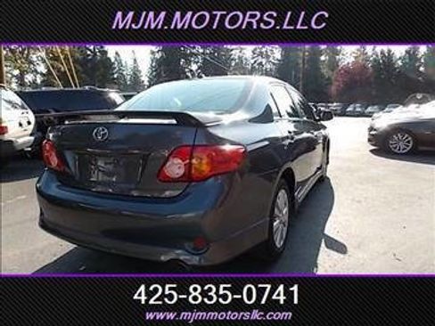Used 2010 Toyota Corolla S image 5