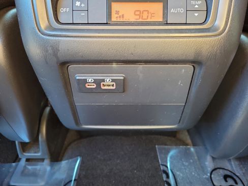 Certified 2020 Nissan Pathfinder S image 16